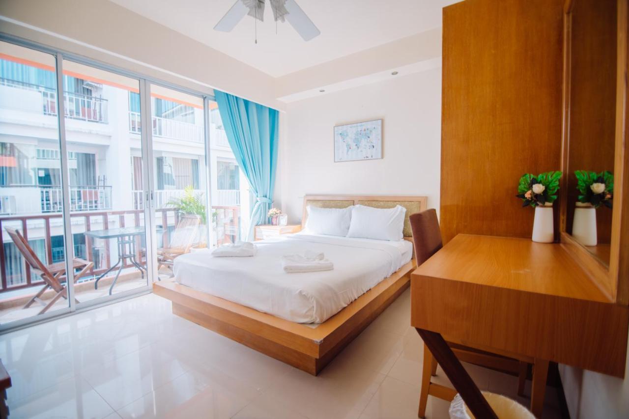 Patong Beach Side Hotel Exterior foto